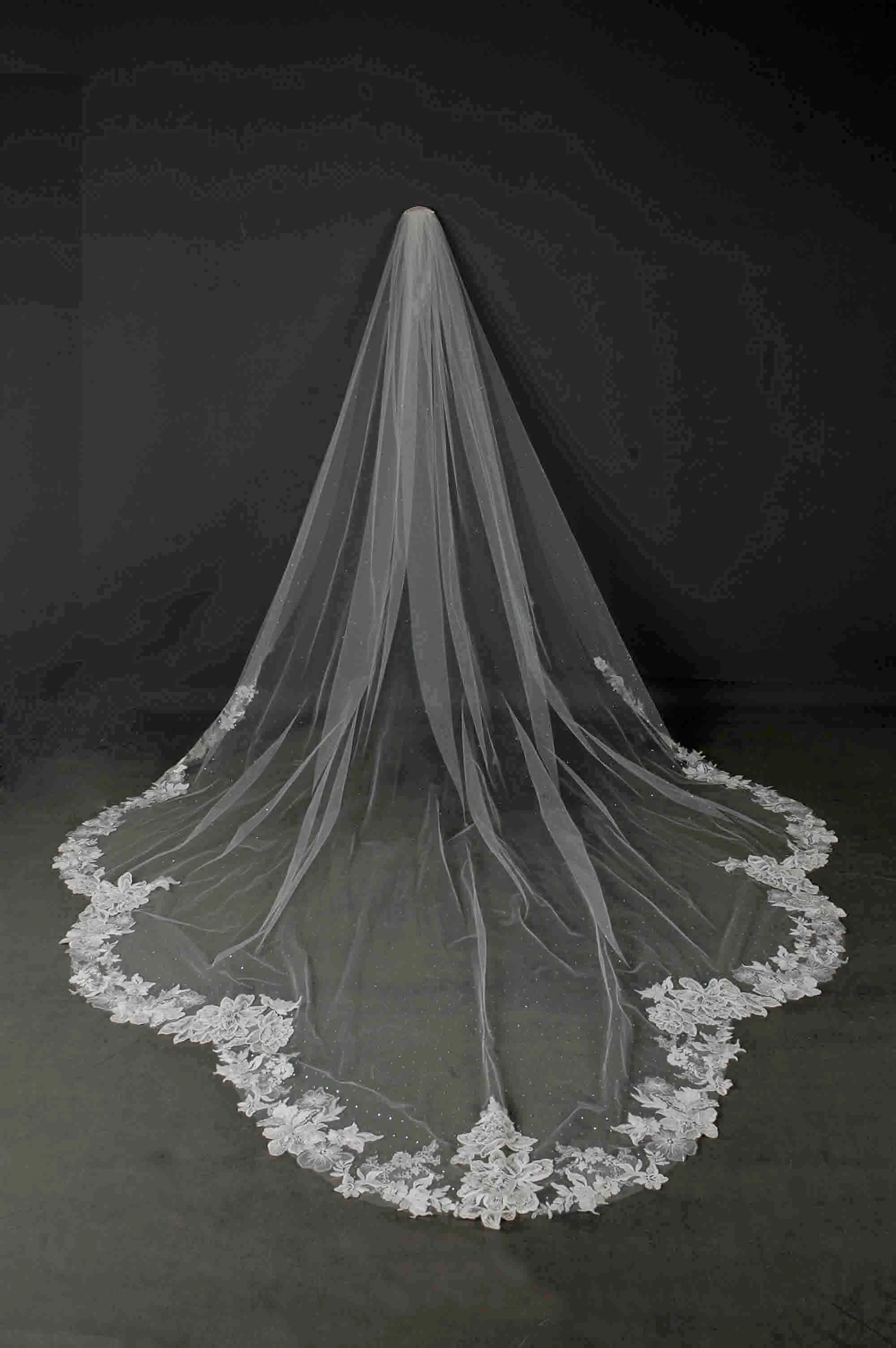 CF237 — JL Johnson Bridals